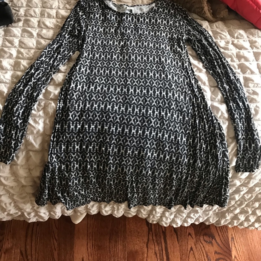 Black and white dress